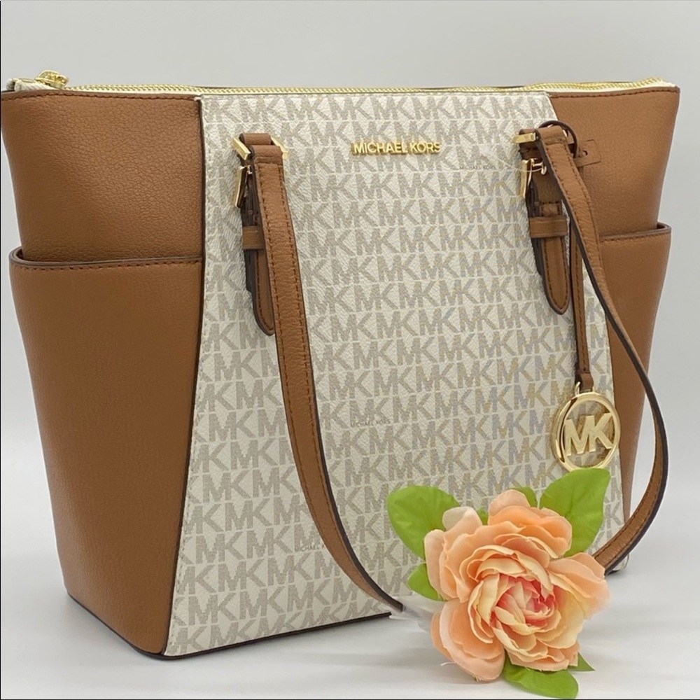 MICHAEL KORS CHARLOTTE LARGE TOP ZIP TOTE VANILLA - Picture 3 of 15